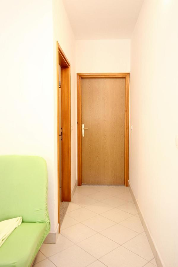 Apartments With A Parking Space Poljica, Trogir - 10010 Marina Buitenkant foto